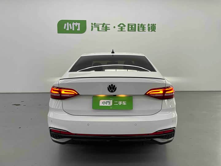 Фото 4 - Volkswagen Lavida