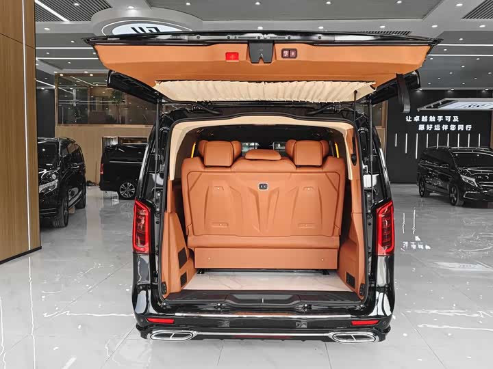 Фото 11 - Mercedes-Benz Vito