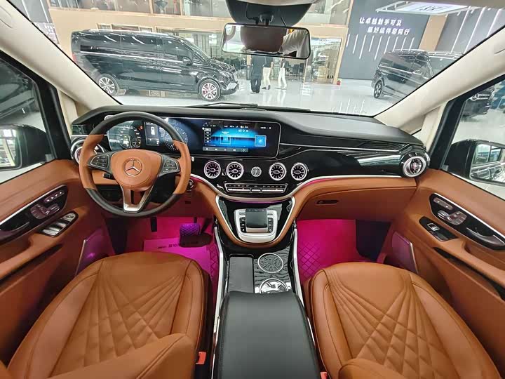 Фото 4 - Mercedes-Benz Vito