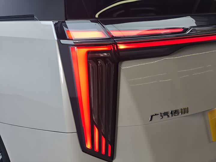 Фото 17 - GAC Trumpchi M8