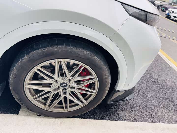 Фото 7 - LiXiang L7