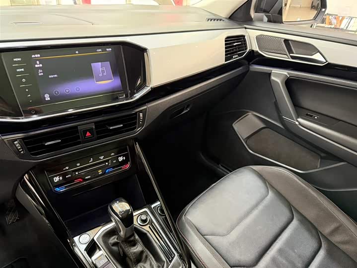 Фото 10 - Volkswagen Tayron