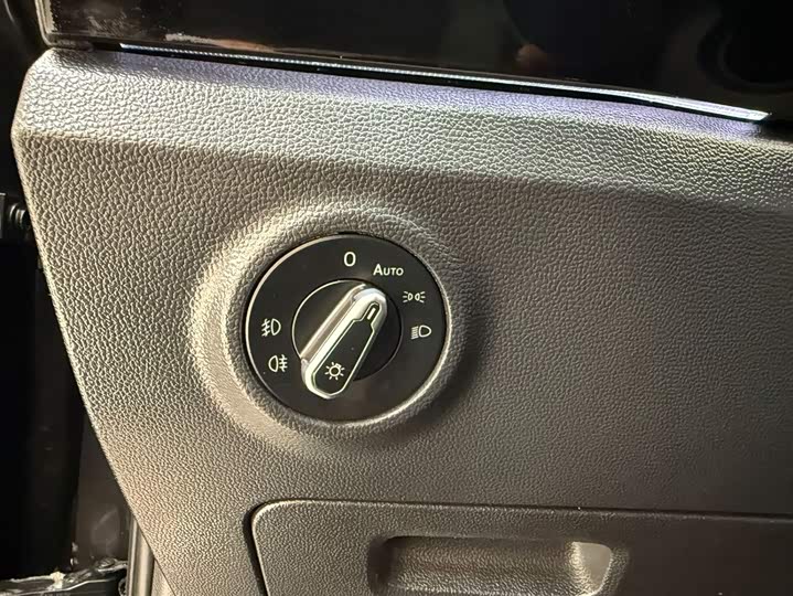 Фото 7 - Volkswagen Tayron