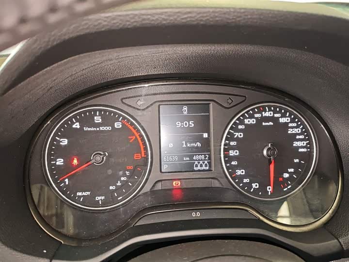 Фото 4 - Audi Q2L