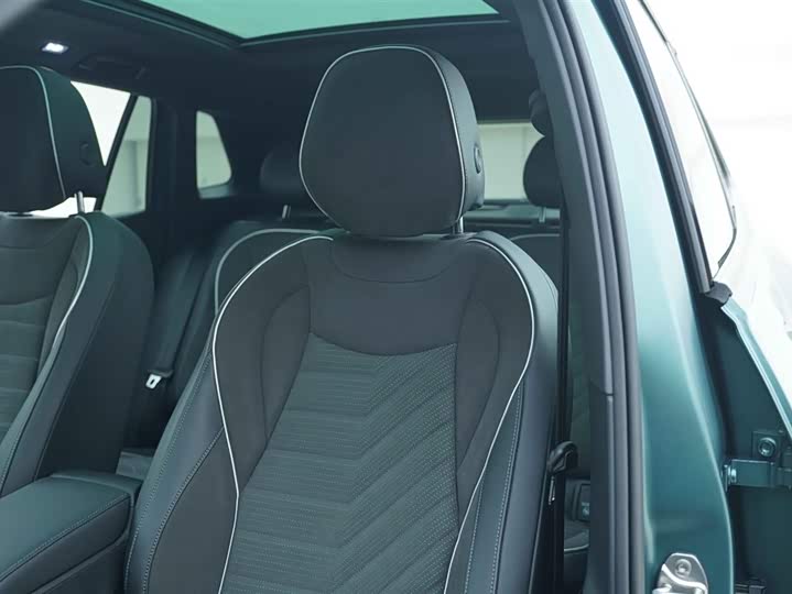 Фото 12 - Volkswagen Tayron