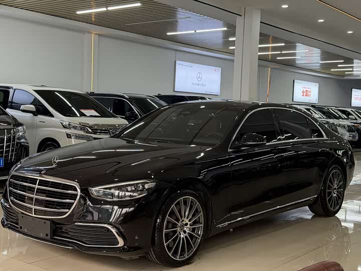 Фото 1 - Mercedes-Benz S-Class