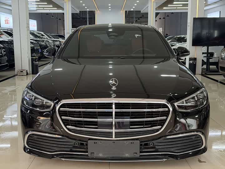 Фото 4 - Mercedes-Benz S-Class