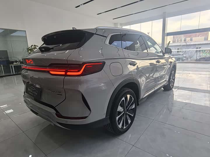 Фото 4 - BYD Song Plus Hybrid/EV