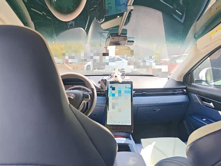 Фото 9 - XPeng G3