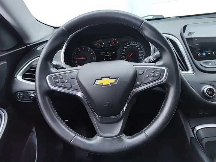 Фото 15 - Chevrolet Malibu XL