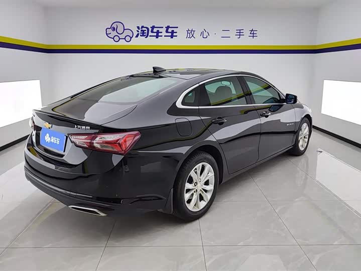 Фото 3 - Chevrolet Malibu XL