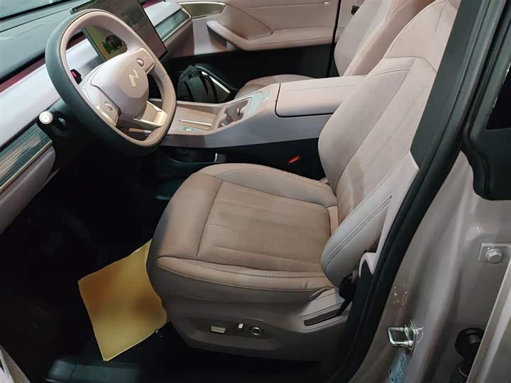 Фото 7 - Nio Onvo L60