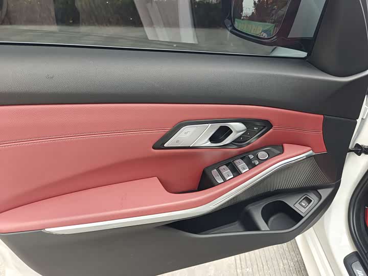 Фото 8 - BMW 3 Series