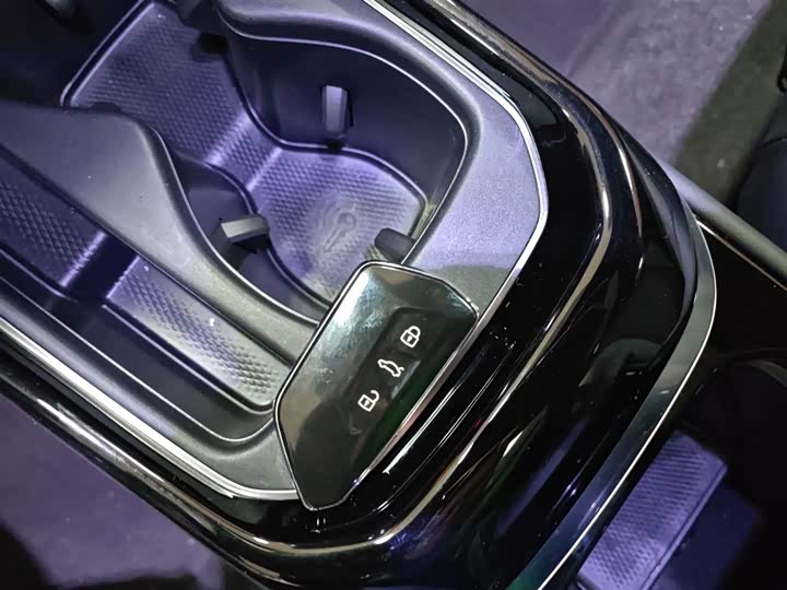 Фото 8 - Volkswagen ID.4 Crozz