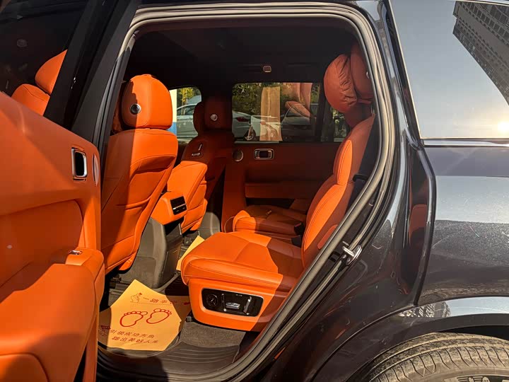 Фото 8 - LiXiang L8