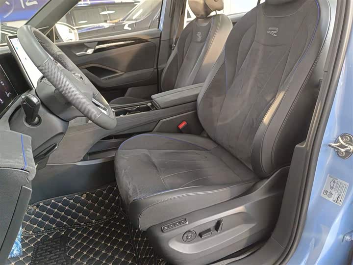 Фото 15 - Volkswagen Tiguan L Pro