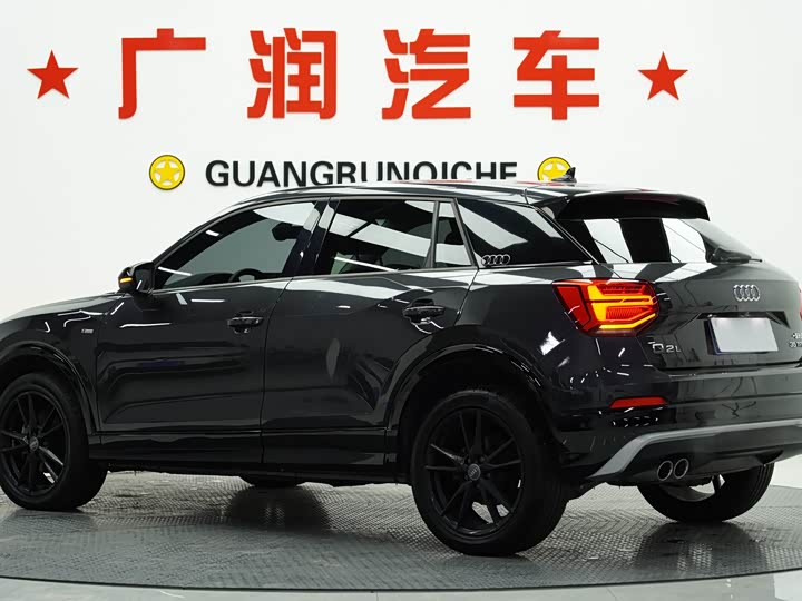 Фото 3 - Audi Q2L