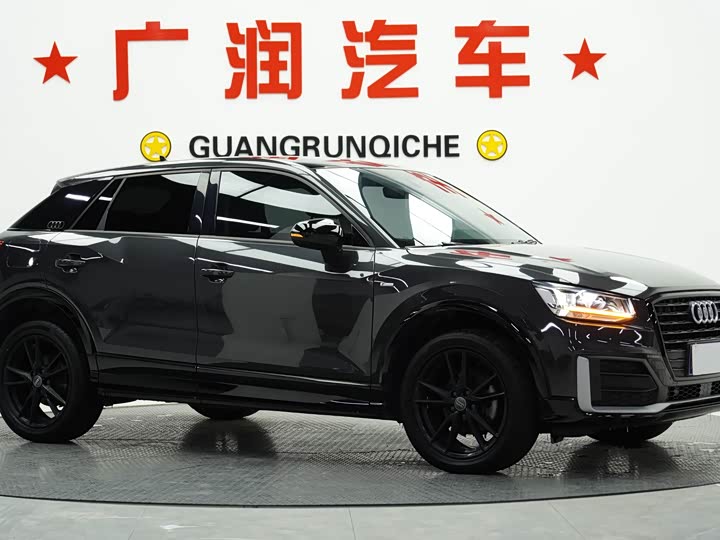 Фото 6 - Audi Q2L