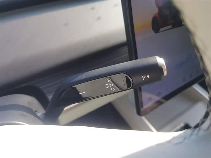 Фото 7 - Nio Onvo L60