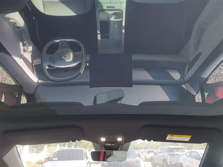 Фото 9 - Nio Onvo L60