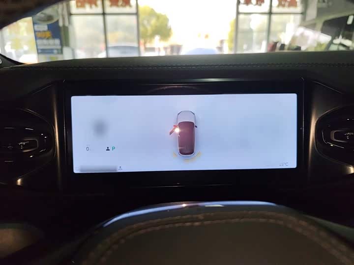 Фото 4 - Nio ES6