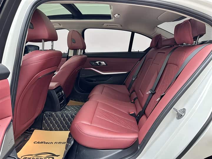 Фото 9 - BMW 3 Series