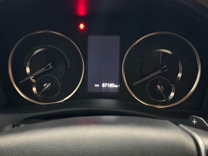 Фото 15 - Toyota Alphard