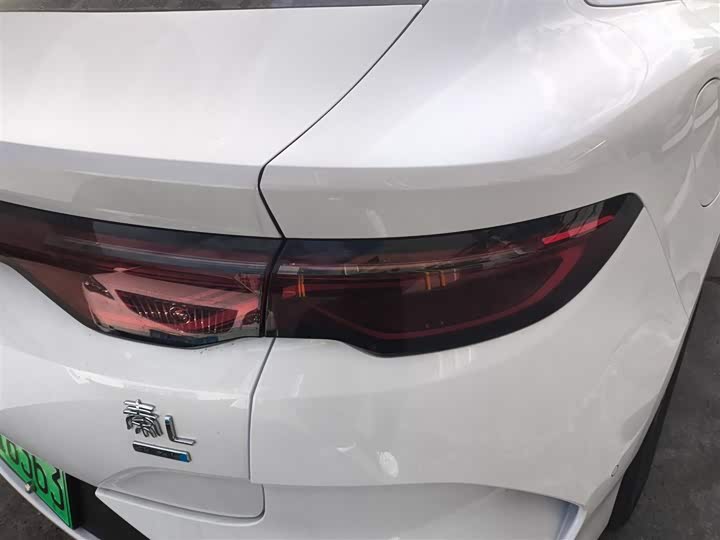 Фото 8 - BYD Qin L