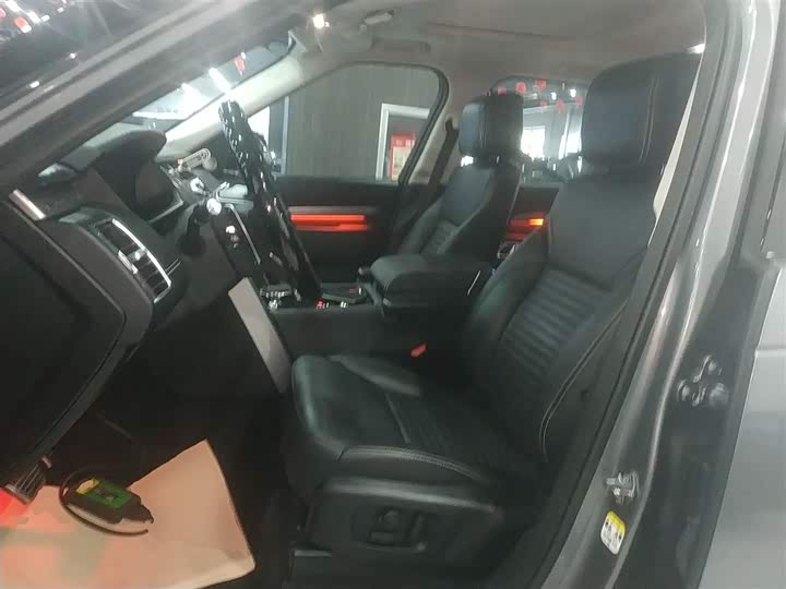 Фото 15 - Land Rover Discovery