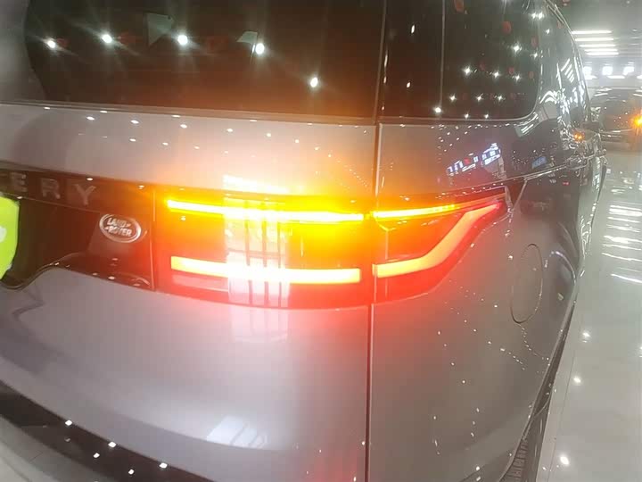 Фото 8 - Land Rover Discovery