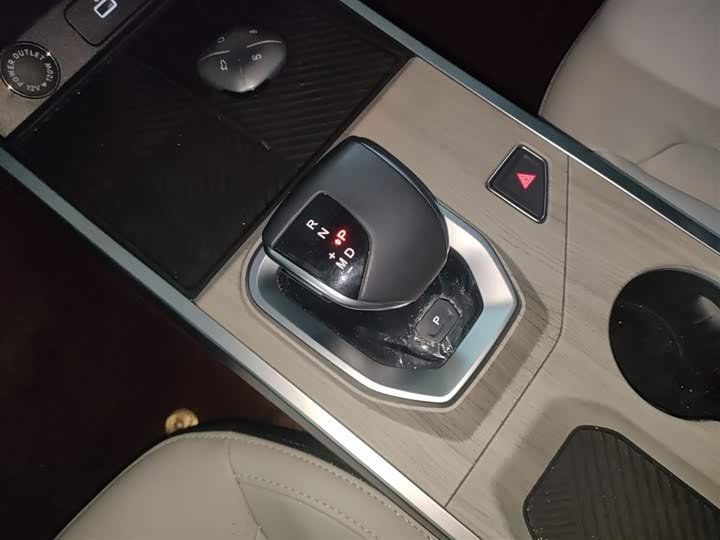 Фото 14 - Jetour Dashing