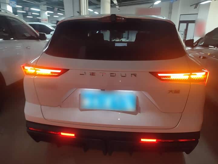 Фото 6 - Jetour Dashing