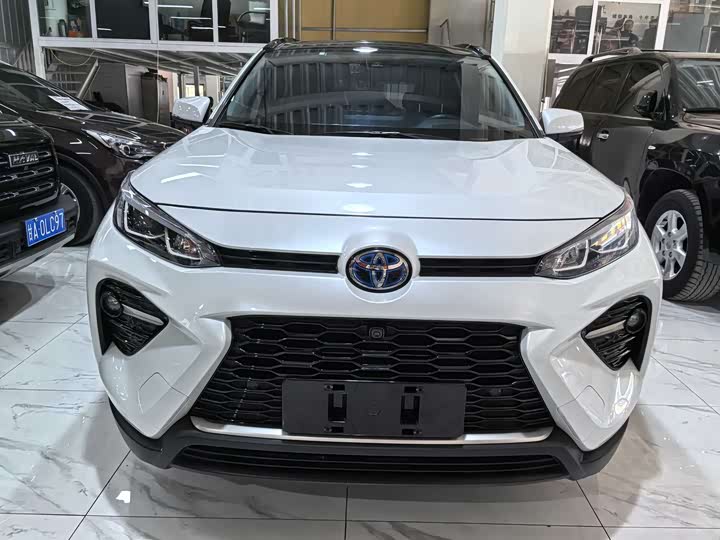 Фото 2 - Toyota Wildlander