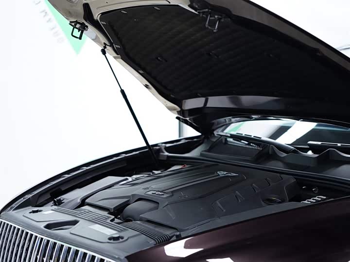 Фото 59 - Bentley Bentayga