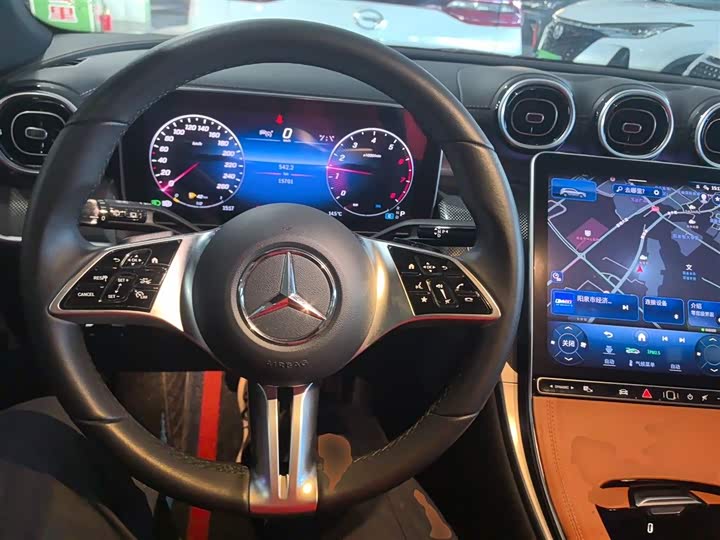 Фото 10 - Mercedes-Benz GLC-Class