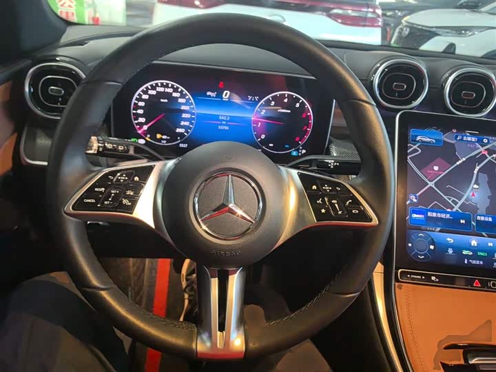 Фото 11 - Mercedes-Benz GLC-Class