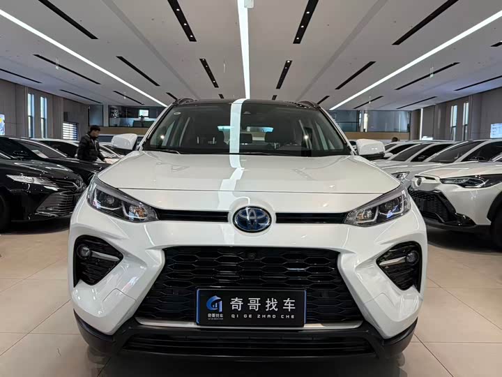 Фото 2 - Toyota Wildlander