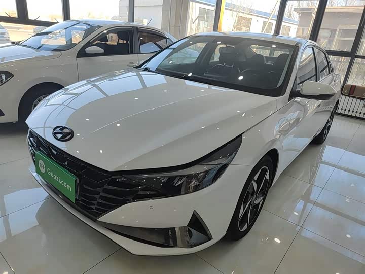 Фото 1 - Hyundai Elantra N line