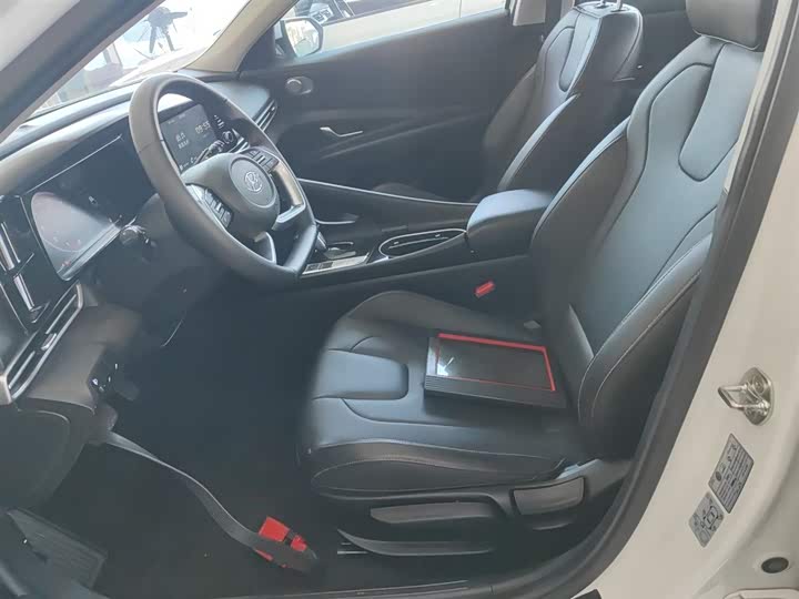 Фото 15 - Hyundai Elantra N line