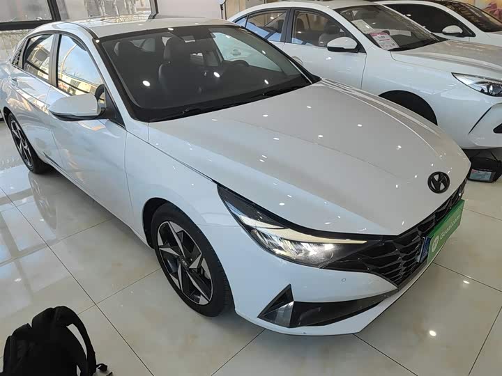 Фото 4 - Hyundai Elantra N line