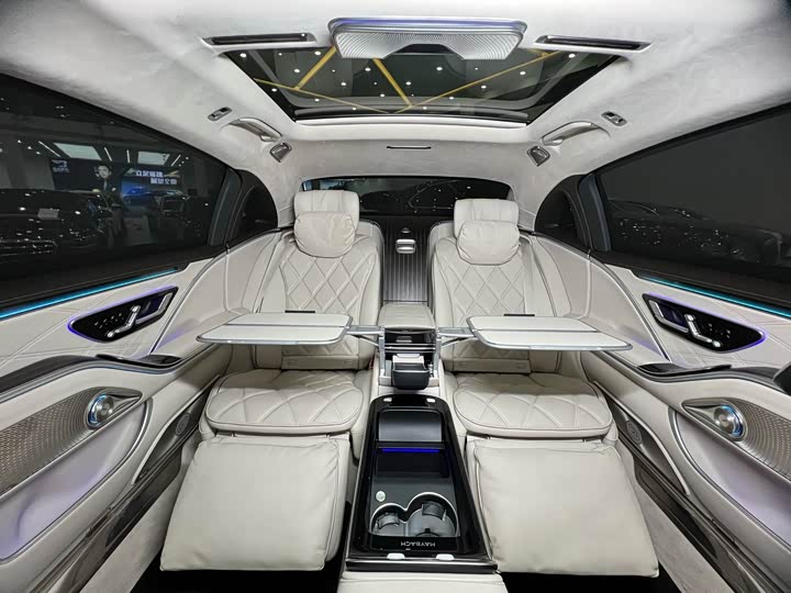 Фото 11 - Mercedes-Benz Maybach S-Class