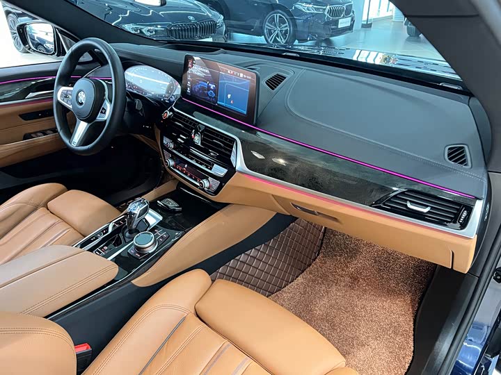 Фото 12 - BMW 6 Series GT