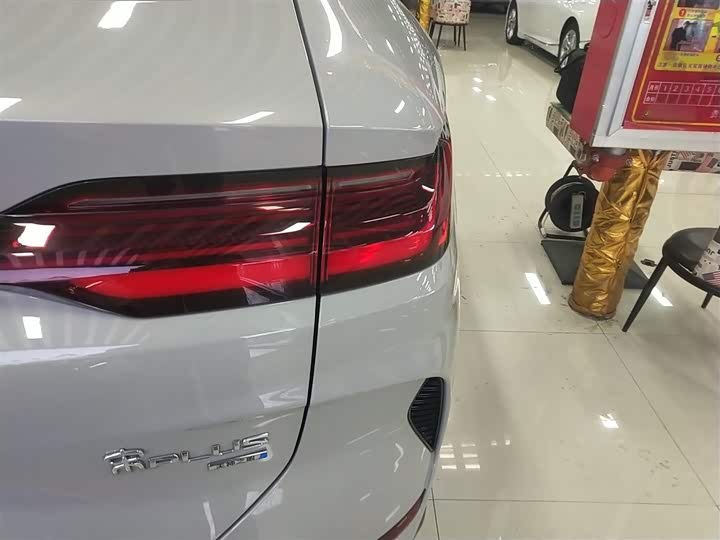 Фото 8 - BYD Song Plus Hybrid/EV