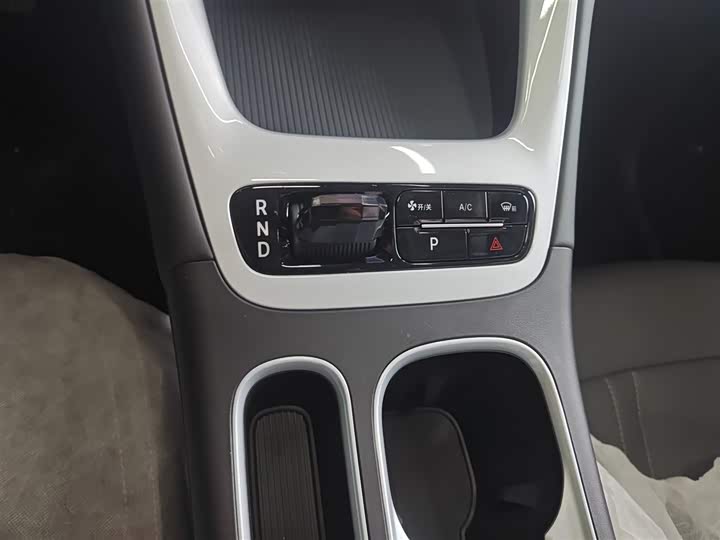 Фото 6 - Geely Galaxy Geome