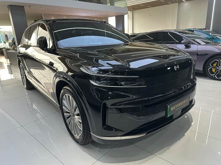 Фото 3 - Nio Onvo L90