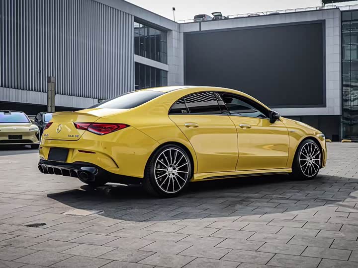 Фото 5 - Mercedes-Benz CLA-Class AMG