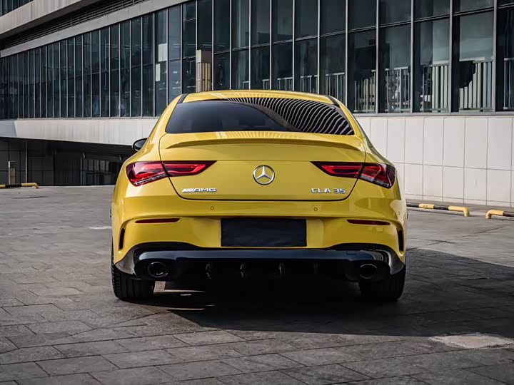 Фото 6 - Mercedes-Benz CLA-Class AMG