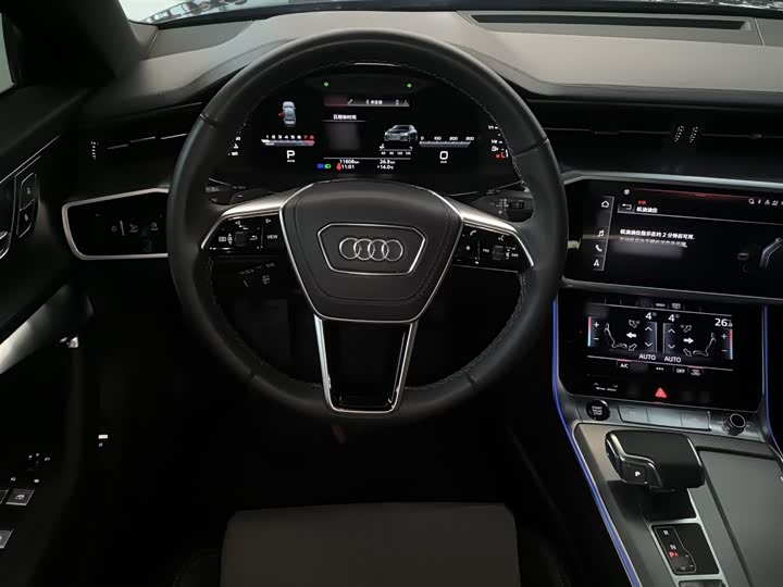 Фото 11 - Audi A6L
