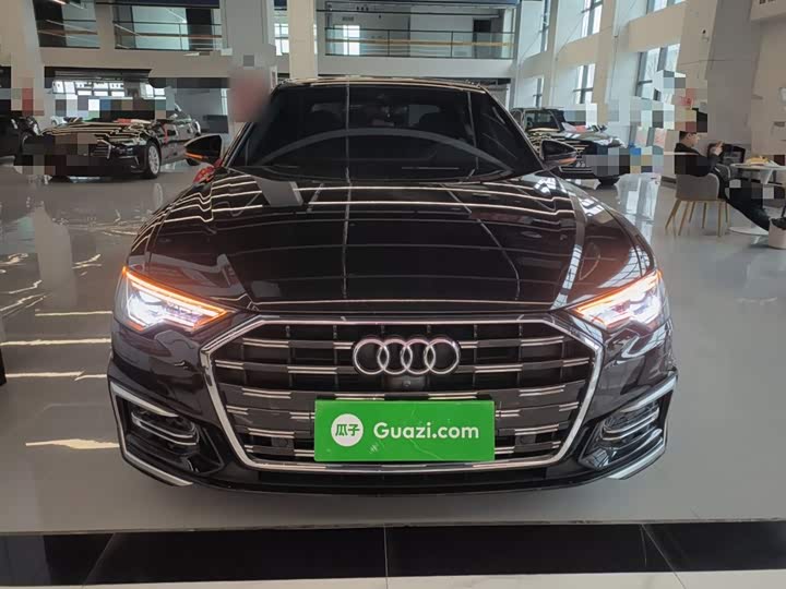 Фото 3 - Audi A6L