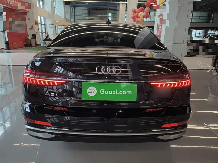 Фото 6 - Audi A6L